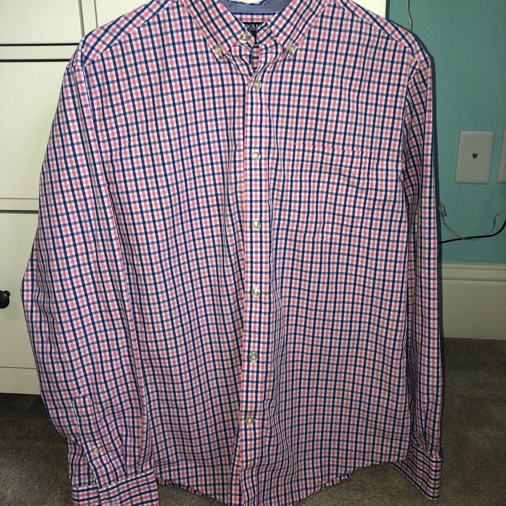 Men’s dress shirt
